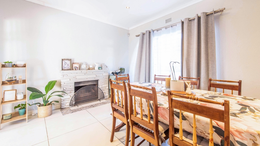 5 Bedroom Property for Sale in Bonny Brook Western Cape